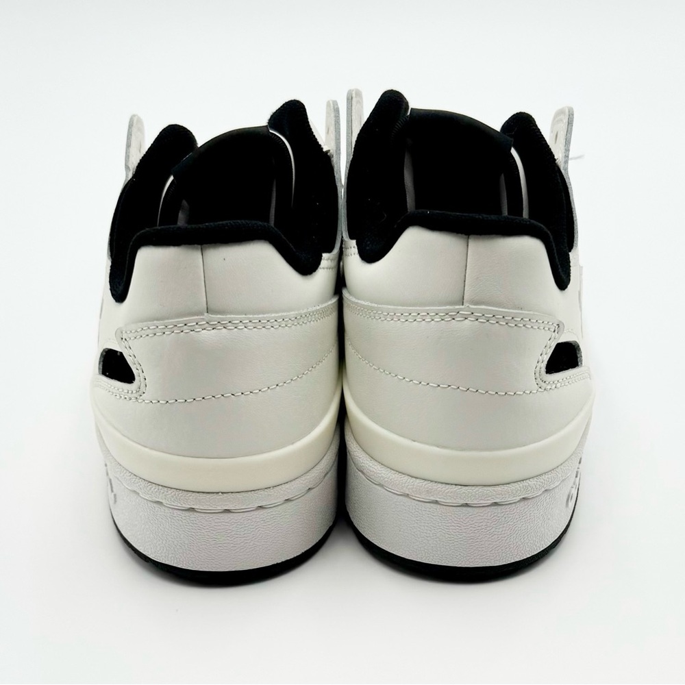 ADIDAS Forum Low CL White and Black Originals Sneakers Men’s Size 10 - Picture 6 of 12